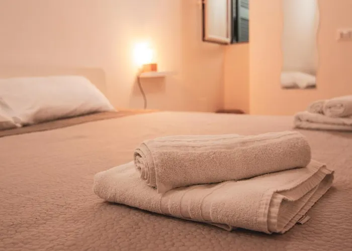 Casa Masaniello - Affittacamere Guesthouse In Historical Center Toledo Station