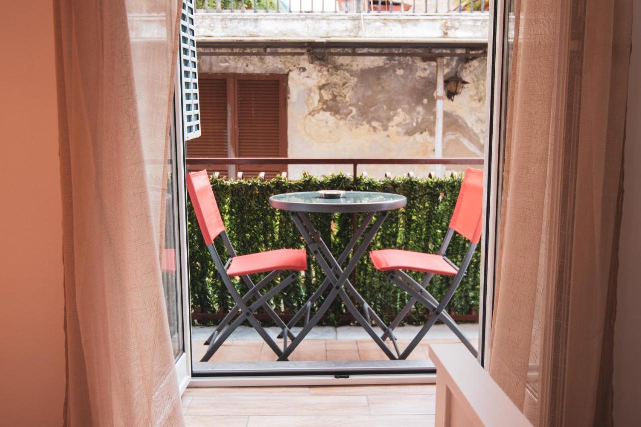 Casa Masaniello - In Historical Center Toledo Station * Naples